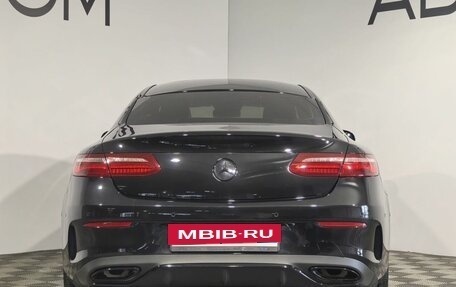 Mercedes-Benz E-Класс, 2019 год, 4 050 000 рублей, 6 фотография