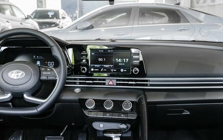 Hyundai Elantra, 2026 год, 2 050 000 рублей, 11 фотография