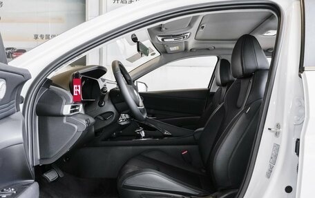 Hyundai Elantra, 2026 год, 2 050 000 рублей, 20 фотография