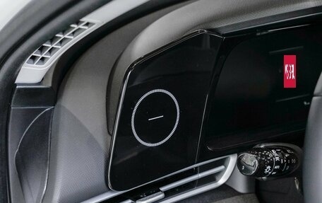 Hyundai Elantra, 2026 год, 2 050 000 рублей, 27 фотография