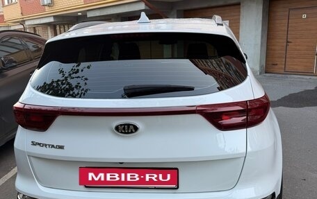 KIA Sportage IV рестайлинг, 2021 год, 2 770 000 рублей, 5 фотография