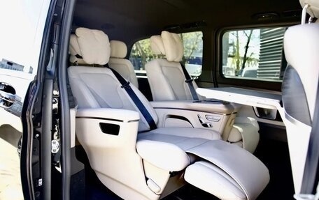 Mercedes-Benz V-Класс, 2026 год, 11 567 000 рублей, 13 фотография