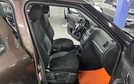 Skoda Yeti I рестайлинг, 2017 год, 1 385 000 рублей, 21 фотография