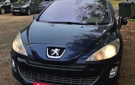 Peugeot 308 II, 2008 год, 320 000 рублей, 2 фотография