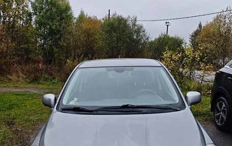 Nissan Tiida, 2010 год, 690 000 рублей, 1 фотография