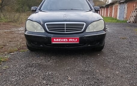 Mercedes-Benz S-Класс, 2002 год, 720 000 рублей, 1 фотография
