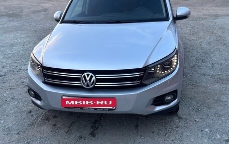 Volkswagen Tiguan I, 2011 год, 1 250 000 рублей, 2 фотография