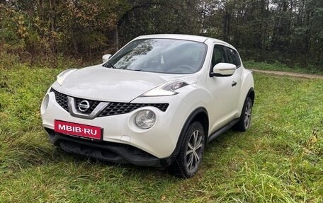 Nissan Juke II, 2015 год, 1 099 000 рублей, 1 фотография