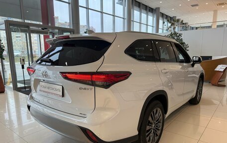 Toyota Highlander, 2026 год, 5 700 000 рублей, 5 фотография