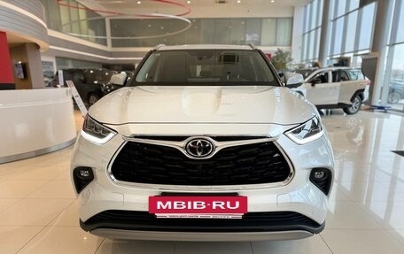 Toyota Highlander, 2026 год, 5 700 000 рублей, 8 фотография