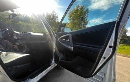 Toyota RAV4, 2006 год, 1 100 000 рублей, 5 фотография