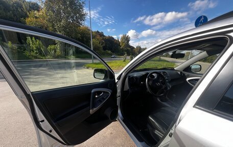 Toyota RAV4, 2006 год, 1 100 000 рублей, 11 фотография