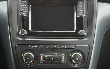 Skoda Yeti I рестайлинг, 2015 год, 1 350 000 рублей, 15 фотография