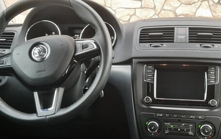 Skoda Yeti I рестайлинг, 2015 год, 1 350 000 рублей, 17 фотография