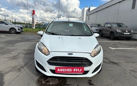 Ford Fiesta, 2015 год, 629 000 рублей, 2 фотография