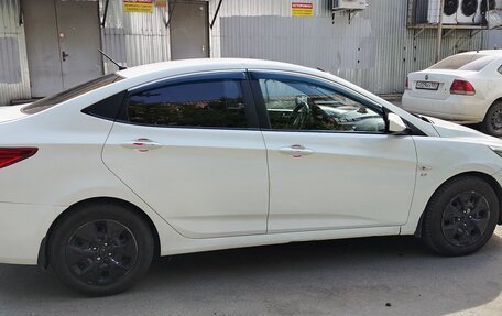 Hyundai Solaris II рестайлинг, 2014 год, 570 000 рублей, 4 фотография