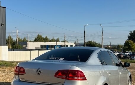 Volkswagen Passat B7, 2011 год, 825 000 рублей, 4 фотография