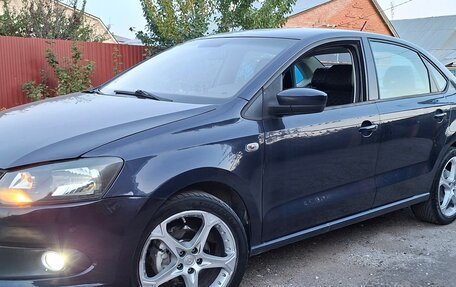 Volkswagen Polo VI (EU Market), 2013 год, 590 000 рублей, 2 фотография