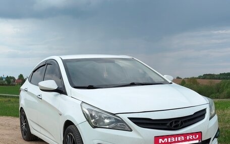 Hyundai Solaris II рестайлинг, 2015 год, 465 000 рублей, 10 фотография