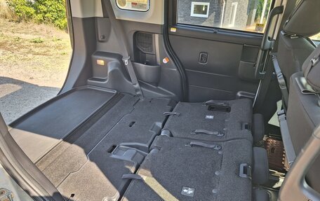 Toyota Roomy I, 2019 год, 1 000 000 рублей, 12 фотография