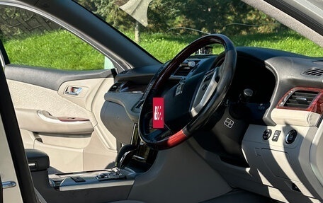 Toyota Crown, 2010 год, 1 750 000 рублей, 13 фотография