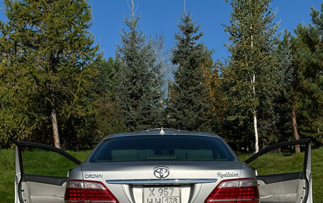 Toyota Crown, 2010 год, 1 750 000 рублей, 21 фотография
