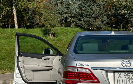 Toyota Crown, 2010 год, 1 750 000 рублей, 24 фотография