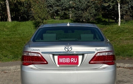 Toyota Crown, 2010 год, 1 750 000 рублей, 29 фотография