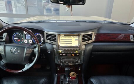 Lexus LX III, 2011 год, 4 800 000 рублей, 6 фотография