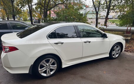 Honda Accord VIII рестайлинг, 2010 год, 1 100 000 рублей, 3 фотография
