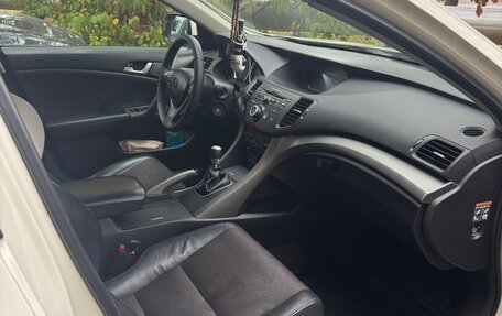 Honda Accord VIII рестайлинг, 2010 год, 1 100 000 рублей, 5 фотография
