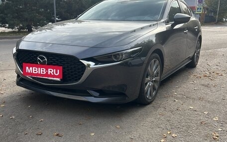 Mazda 3, 2023 год, 2 500 000 рублей, 3 фотография