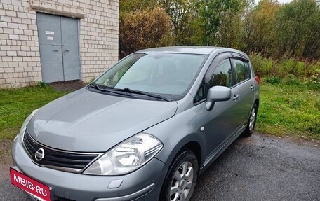 Nissan Tiida, 2010 год, 690 000 рублей, 3 фотография