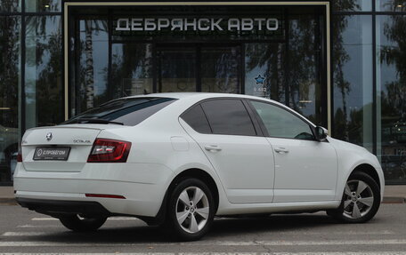 Skoda Octavia, 2018 год, 1 945 000 рублей, 4 фотография