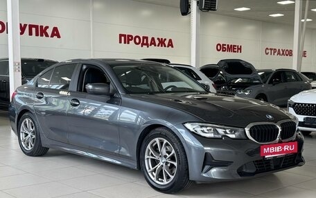 BMW 3 серия, 2019 год, 2 950 000 рублей, 3 фотография