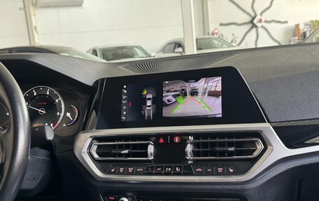 BMW 3 серия, 2019 год, 2 950 000 рублей, 14 фотография