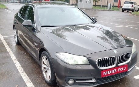BMW 5 серия, 2014 год, 1 850 000 рублей, 2 фотография