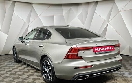 Volvo S60 III, 2022 год, 3 141 000 рублей, 4 фотография