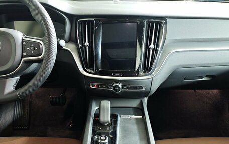 Volvo S60 III, 2022 год, 3 141 000 рублей, 15 фотография