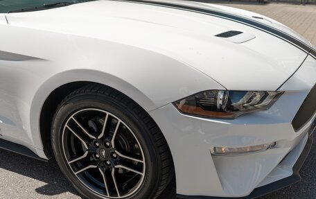 Ford Mustang VI рестайлинг, 2021 год, 3 800 000 рублей, 12 фотография