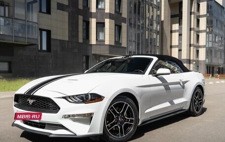 Ford Mustang VI рестайлинг, 2021 год, 3 800 000 рублей, 7 фотография