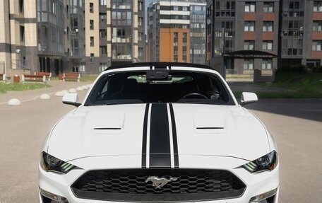 Ford Mustang VI рестайлинг, 2021 год, 3 800 000 рублей, 5 фотография