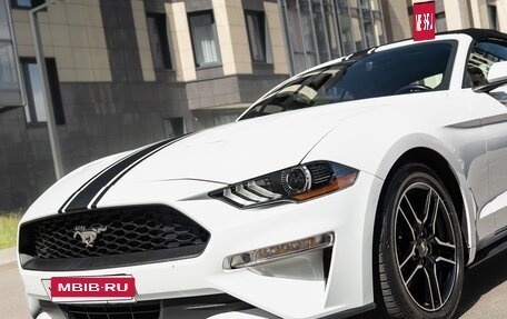 Ford Mustang VI рестайлинг, 2021 год, 3 800 000 рублей, 6 фотография