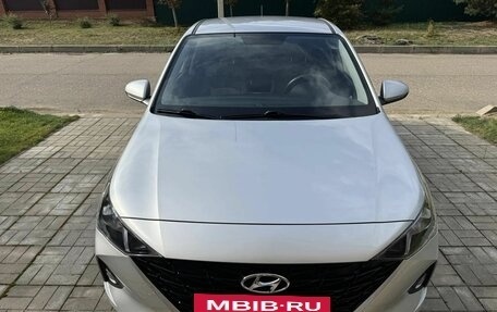 Hyundai Solaris II рестайлинг, 2021 год, 1 655 000 рублей, 11 фотография