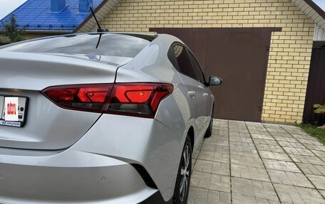 Hyundai Solaris II рестайлинг, 2021 год, 1 655 000 рублей, 33 фотография
