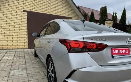 Hyundai Solaris II рестайлинг, 2021 год, 1 655 000 рублей, 32 фотография
