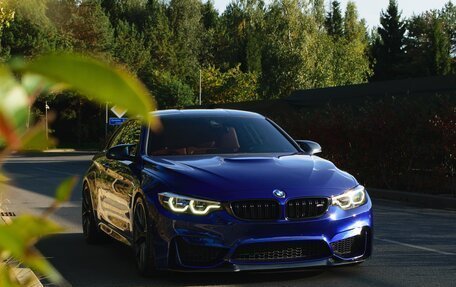 BMW M4, 2018 год, 5 999 999 рублей, 8 фотография