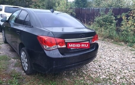 Chevrolet Cruze II, 2013 год, 550 000 рублей, 3 фотография