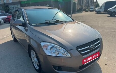 KIA cee'd I рестайлинг, 2008 год, 490 000 рублей, 2 фотография
