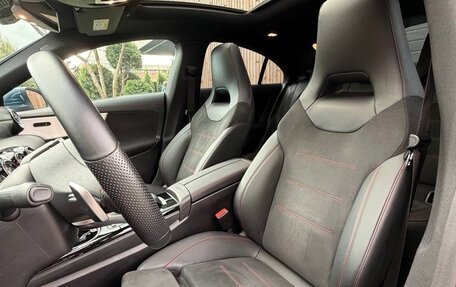 Mercedes-Benz CLA, 2022 год, 3 950 000 рублей, 5 фотография
